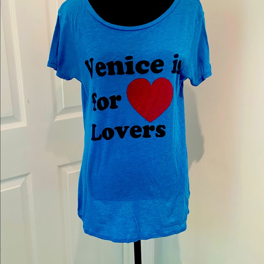WILDFOX, Size Medium, Excellent Condition